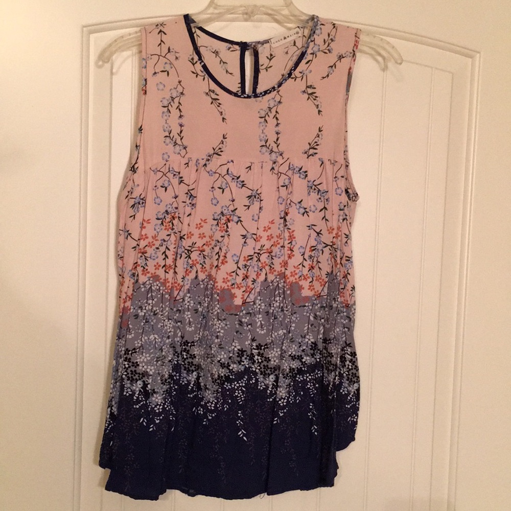 Floral sleeveless tank top